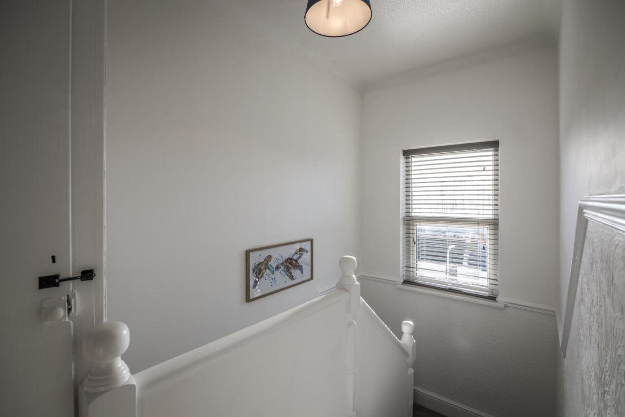Ivydene - 3 Bedroom Holiday Home - テンビー エクステリア 写真