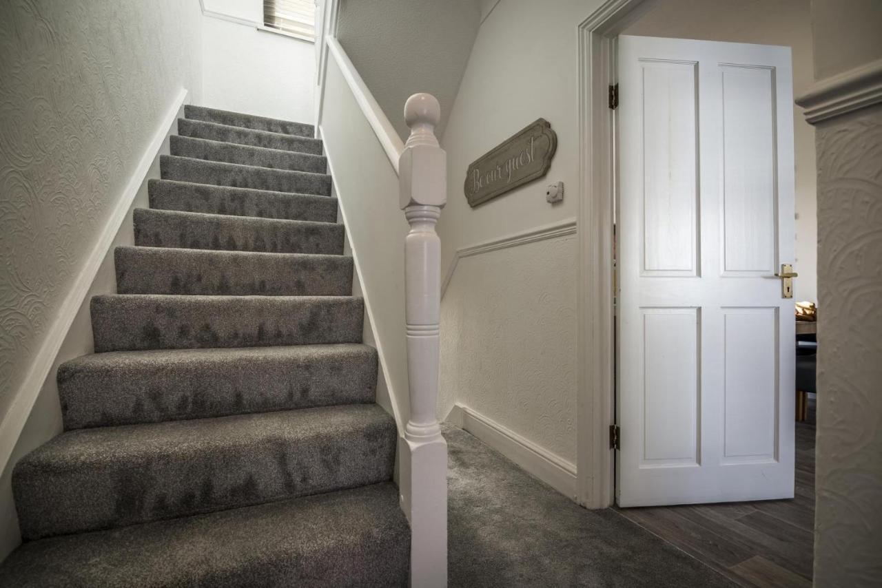 Ivydene - 3 Bedroom Holiday Home - テンビー エクステリア 写真