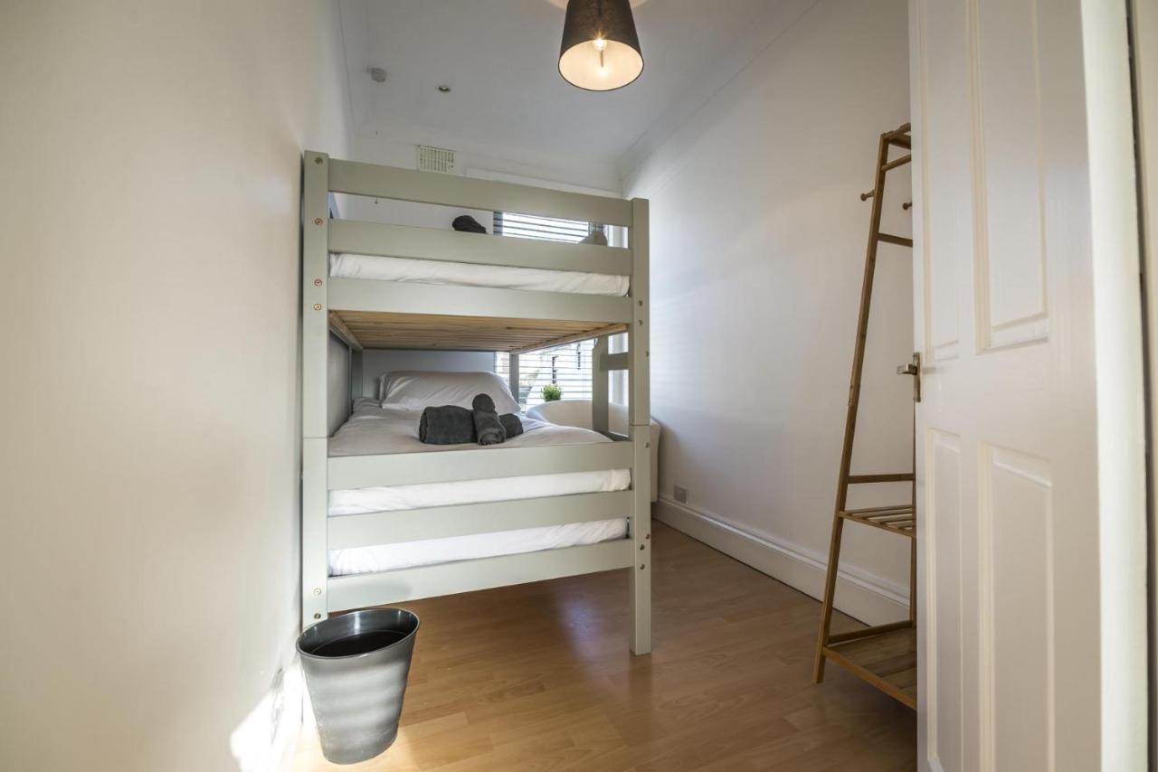 Ivydene - 3 Bedroom Holiday Home - テンビー エクステリア 写真